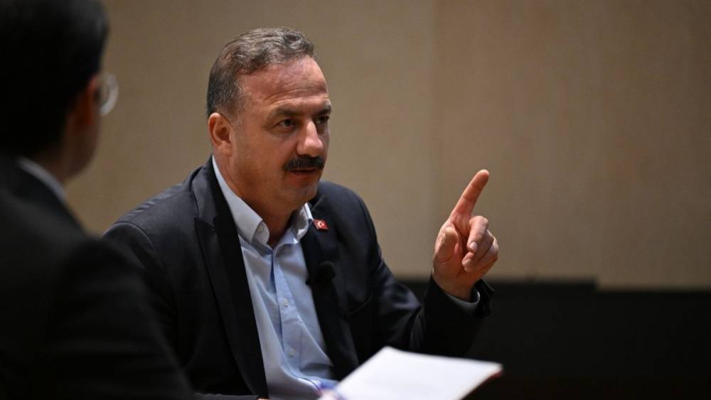 Yavuz Ağıralioğlu’ndan Cumhurbaşkanı Erdoğan’a tepki: ‘Dünya liderliği yapıyorsunuz ama ülkenin hazinesi boş’ 