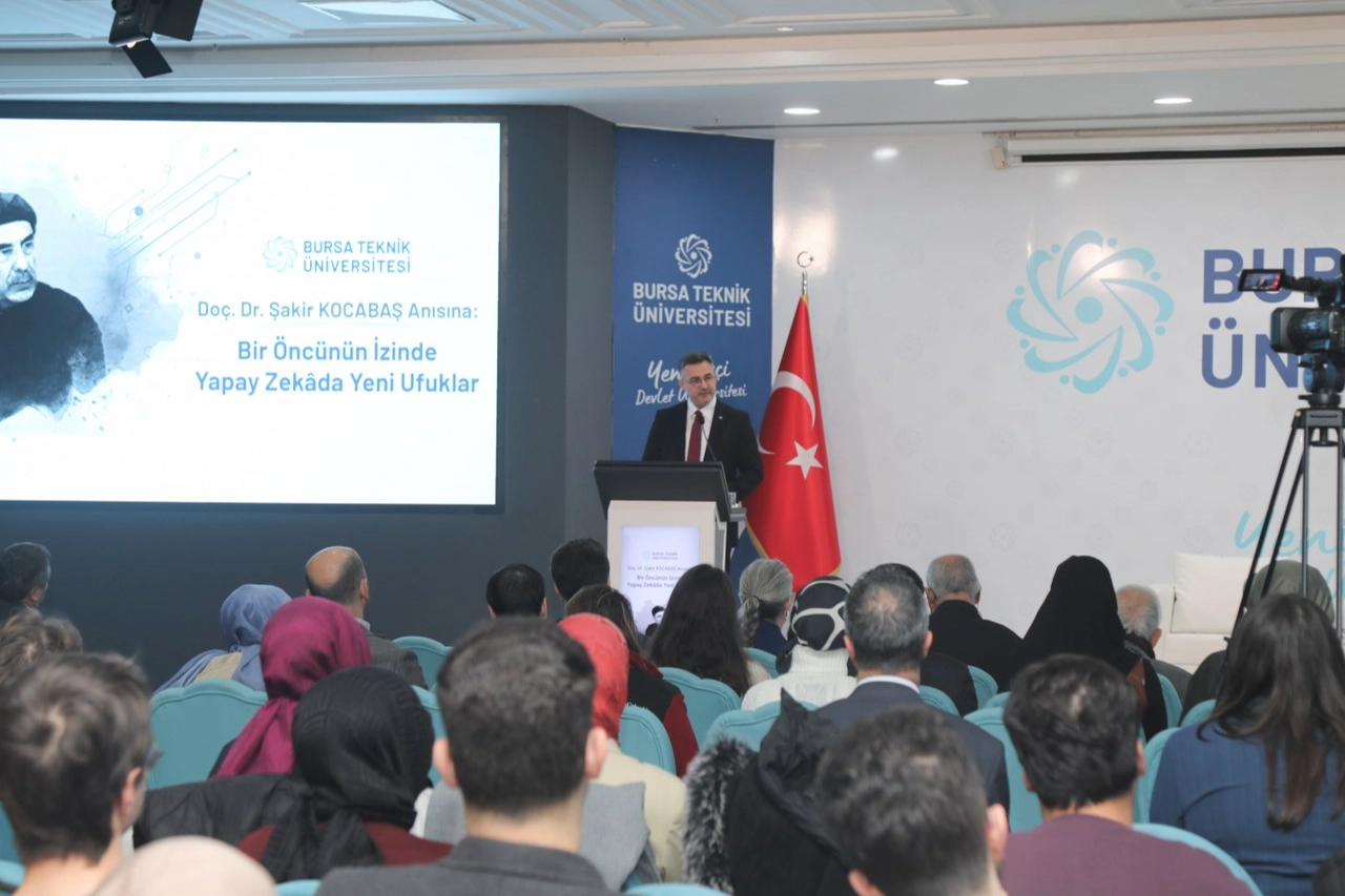 BT&Uuml;&rsquo;de yapay zeka sempozyumu