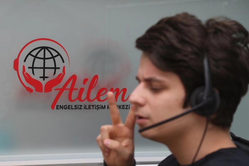 AİLEM'den 268 bin 719 &ccedil;ağrıya &ccedil;eviri desteği