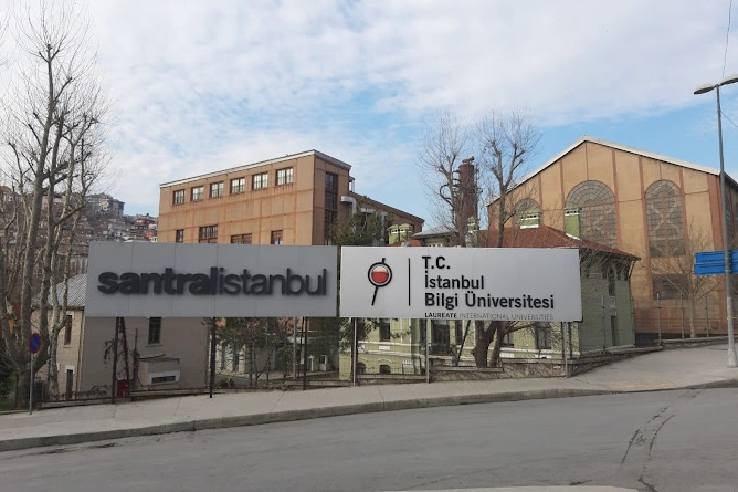 İstanbul Bilgi &Uuml;niversitesi&rsquo;nin faaliyet izni kaldırıldı!