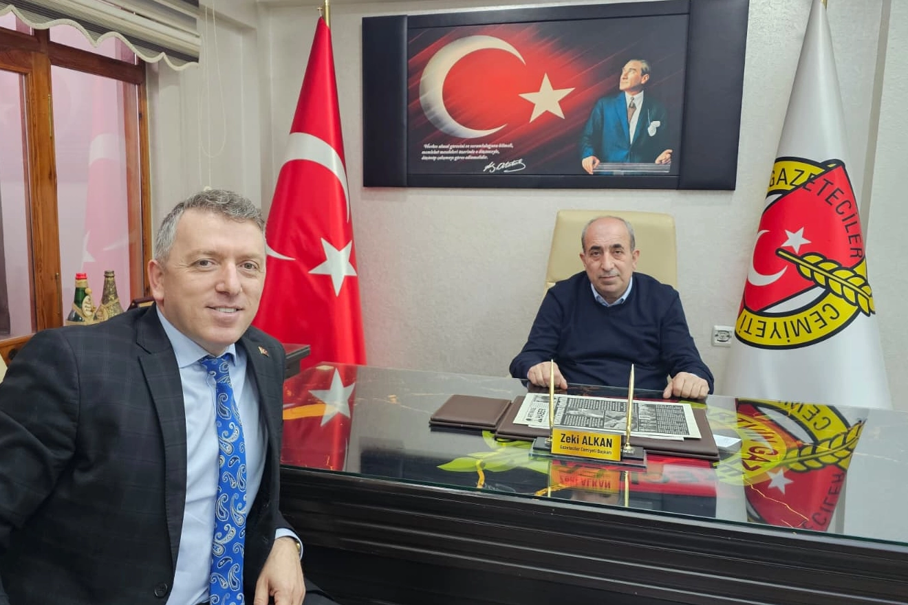 Artvin'de M&uuml;d&uuml;r Keskin&rsquo;den, Gazeteciler Cemiyetine ziyaret