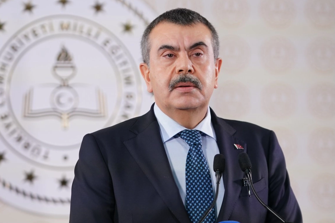 Bakan Tekin a&ccedil;ıkladı... G&uuml;venli okul i&ccedil;in yeni adımlar