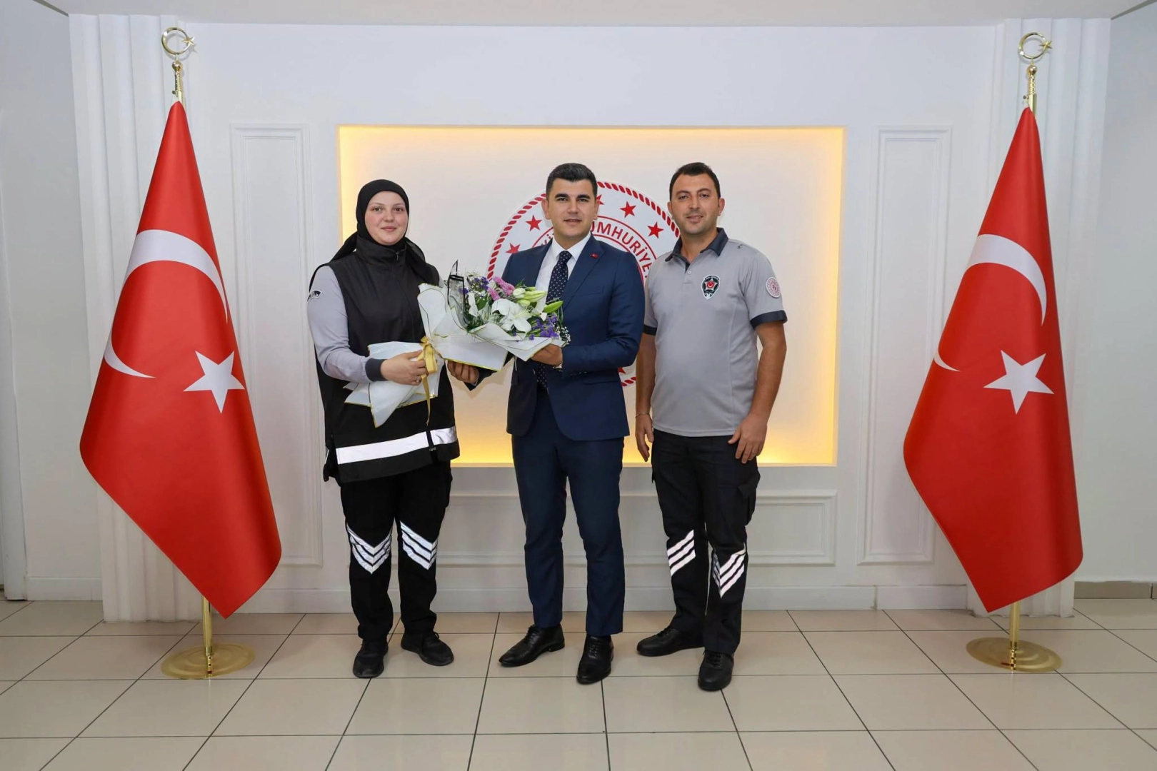 Artvin Vali Vekili Erdoğan&rsquo;a &ouml;zel g&uuml;venlik haftası ziyareti