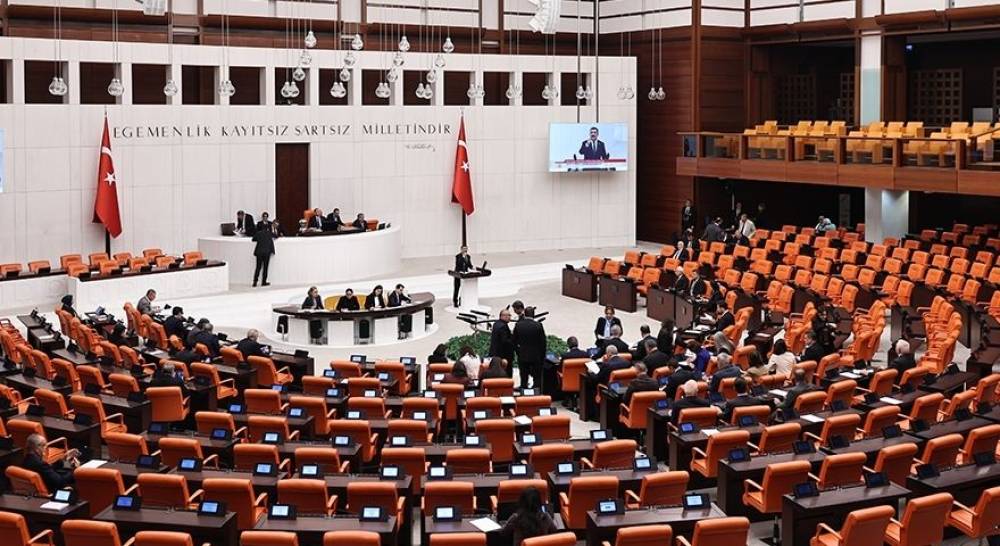 TBMM'de bu hafta g&uuml;ndem yoğun: &Ccedil;er&ccedil;eve Yasa ve &Ouml;ğrenci Affı Genel Kurul'a geliyor 