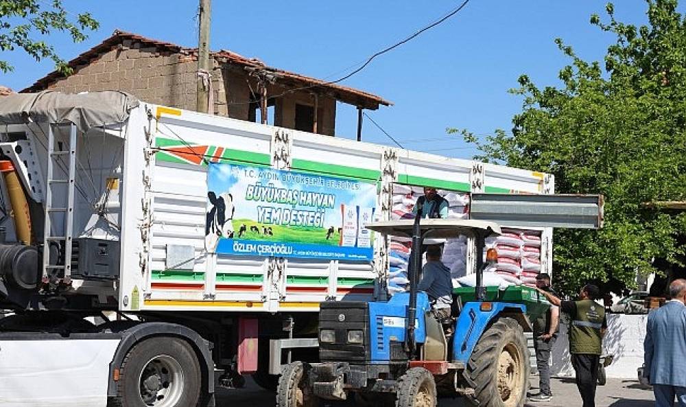 Başkan &Ccedil;er&ccedil;ioğlu'ndan Germencik'te K&uuml;&ccedil;&uuml;k &Uuml;reticilere Yem Desteği