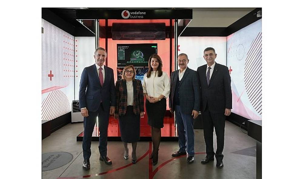 Vodafone, Gaziantep'teki yeni teknoloji merkezi ile Anadolu sanayisini geleceğe hazırlayacak