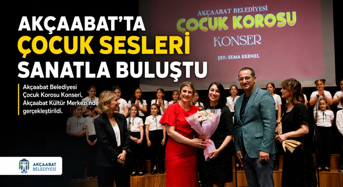 Ak&ccedil;aabat'ta &ccedil;ocuklar sahnede sanatın b&uuml;y&uuml;s&uuml;n&uuml; yaşattı