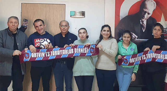 Artvin Trabzonspor Taraftarları Derneği’nden özel gereksinimli kursiyerlere anlamlı ziyaret