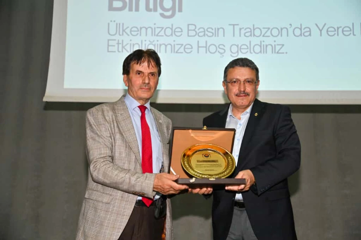 Başkan Genç: “Basın, halkın sesi ve demokrasinin güvencesidir”