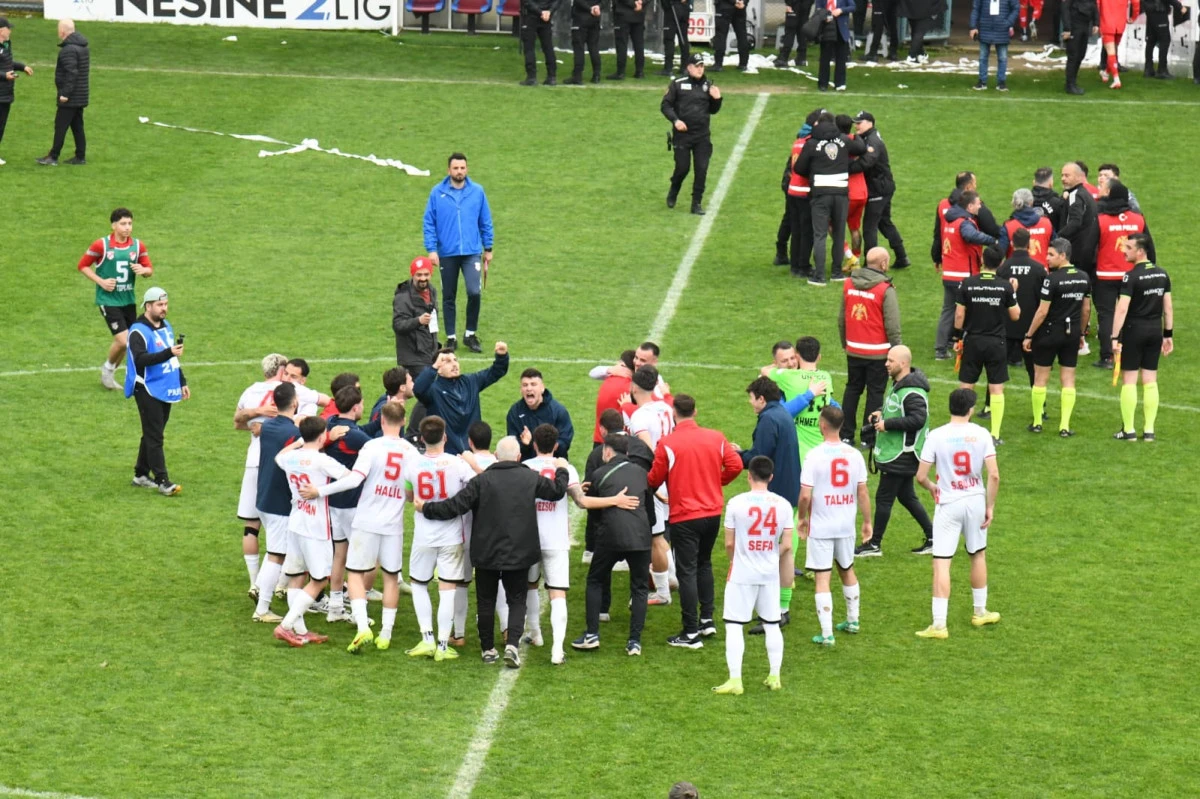 Başkan Gen&ccedil;&rsquo;ten Sebat Gen&ccedil;lik&rsquo;e Tebrik