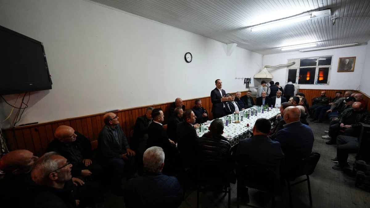 Başkan Osman Nuri Ekim, Ramazan&rsquo;ın İlk Teravihinde Fındıklı Mahallesi Sakinleriyle Bir Araya Geldi