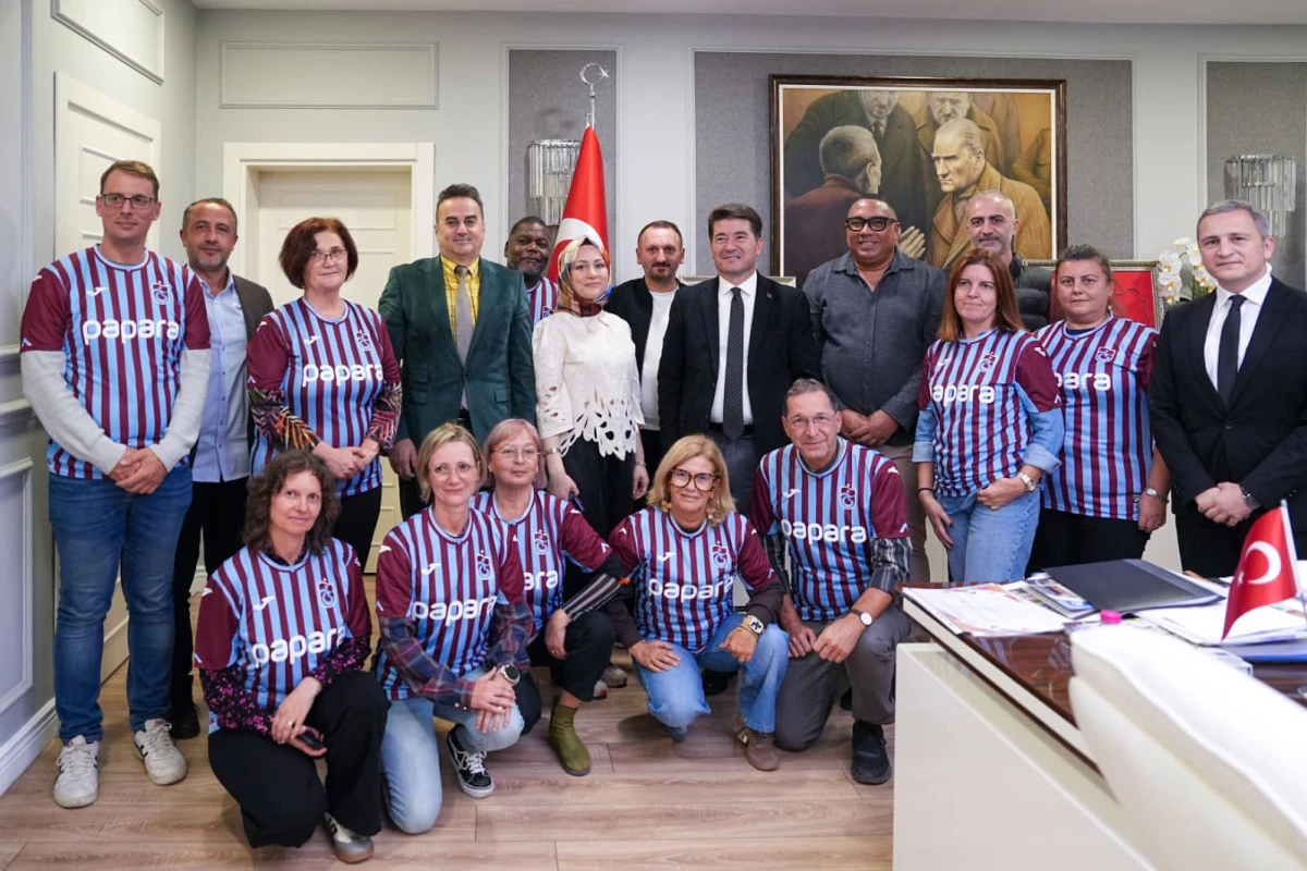 Erasmus proje ekibi, Başkan Kaya ile dijital dönüşüm üzerine görüştü