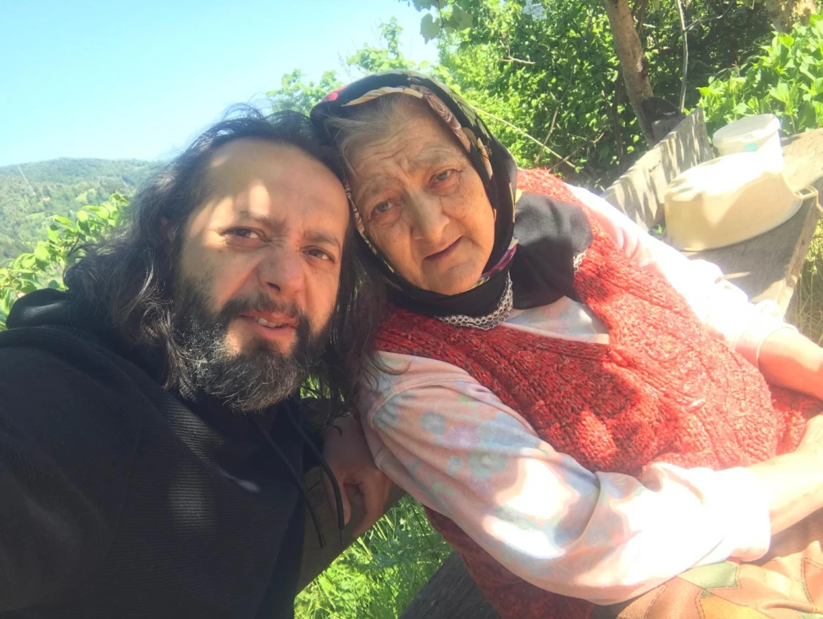 Ersen K&uuml;&ccedil;&uuml;k&rsquo;&uuml;n annesi Fatma K&uuml;&ccedil;&uuml;k son yolculuğuna uğurlanacak