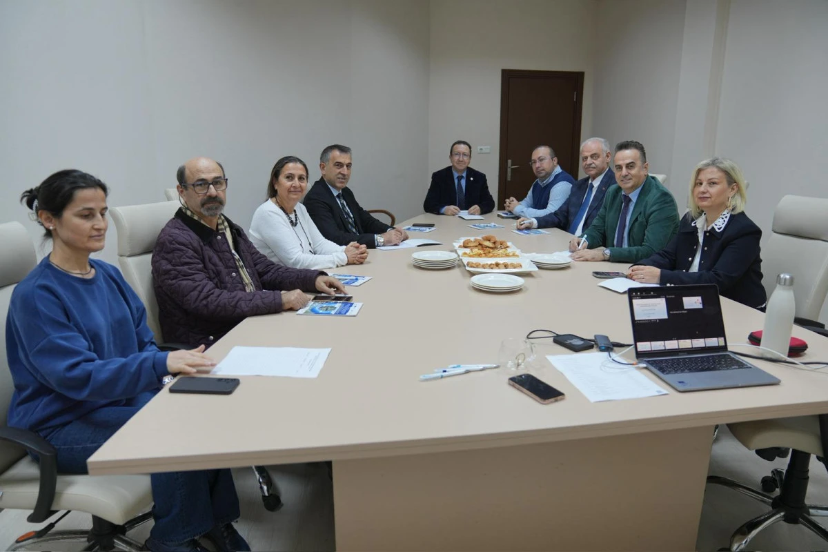 KTÜ’de Deniz Ekosistemi, Kıyı Yönetimi ve Çevresel Sorunlar Masaya Yatırıldı