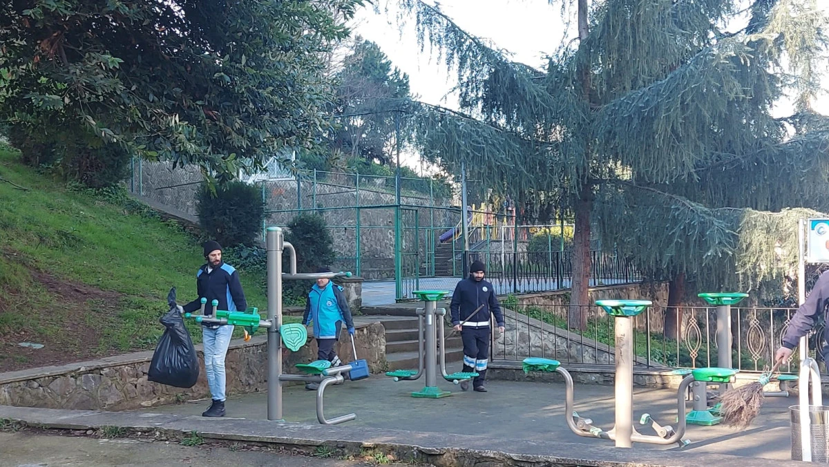 Ortahisar Belediyesi Park ve Bah&ccedil;elerde Bahar Bakım &Ccedil;alışmalarına Başladı