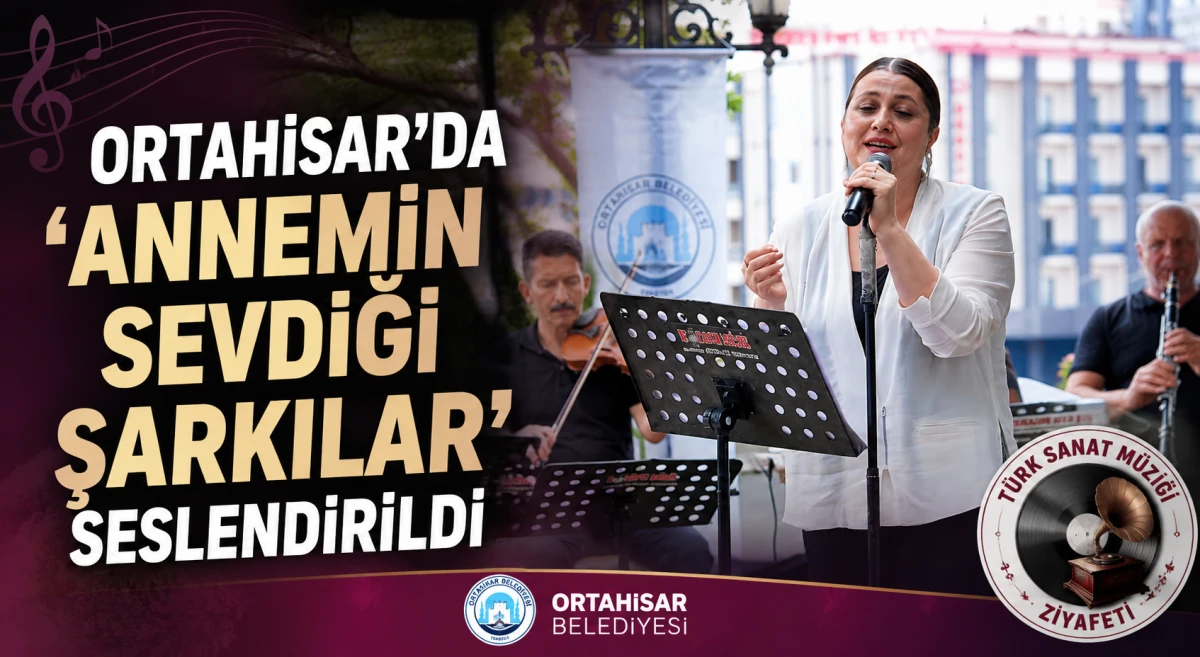 Ortahisar&rsquo;da &lsquo;Annemin Sevdiği Şarkılar&rsquo; konseri sanatseverlerden b&uuml;y&uuml;k ilgi g&ouml;rd&uuml;