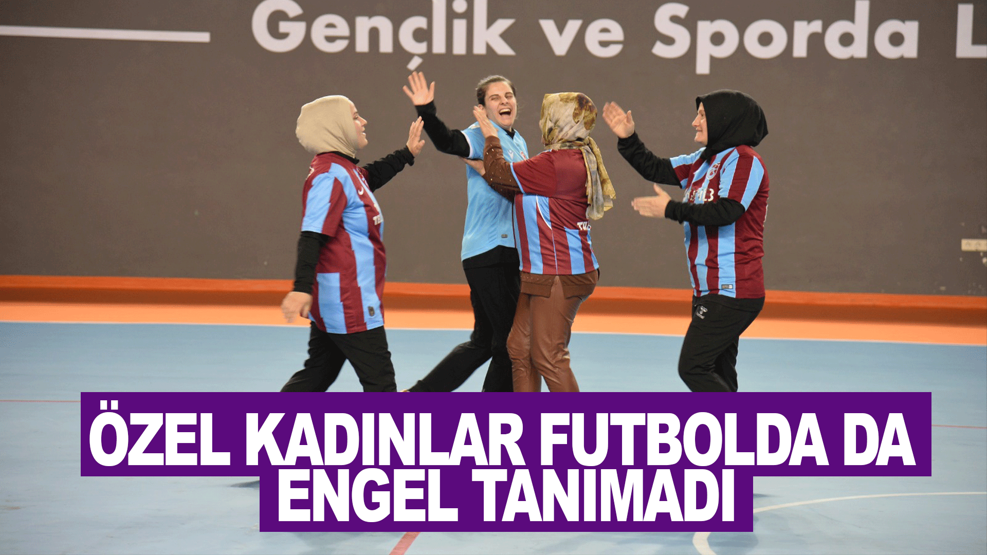 &Ouml;zel kadınlar Trabzon&rsquo;da futbol sahasında buluştu