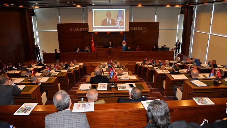 Trabzon Büyükşehir Belediyesi nisan ayı toplantılarına başladı