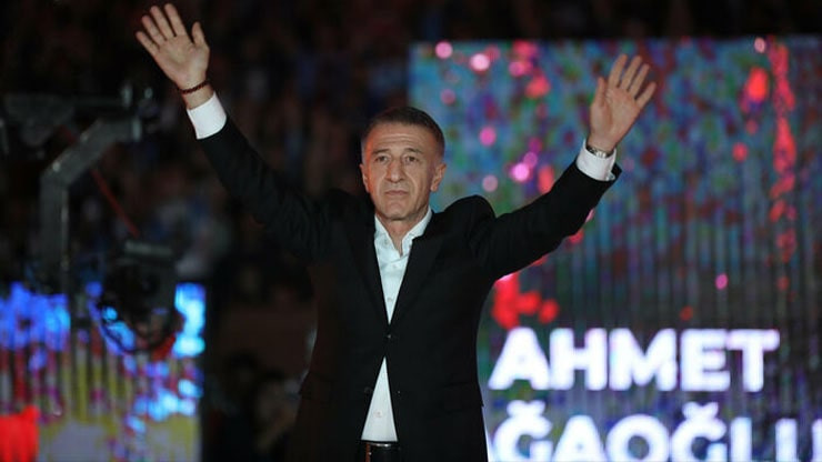Trabzonspor Başkanı Ahmet Ağaoğlu resmen istifa etti