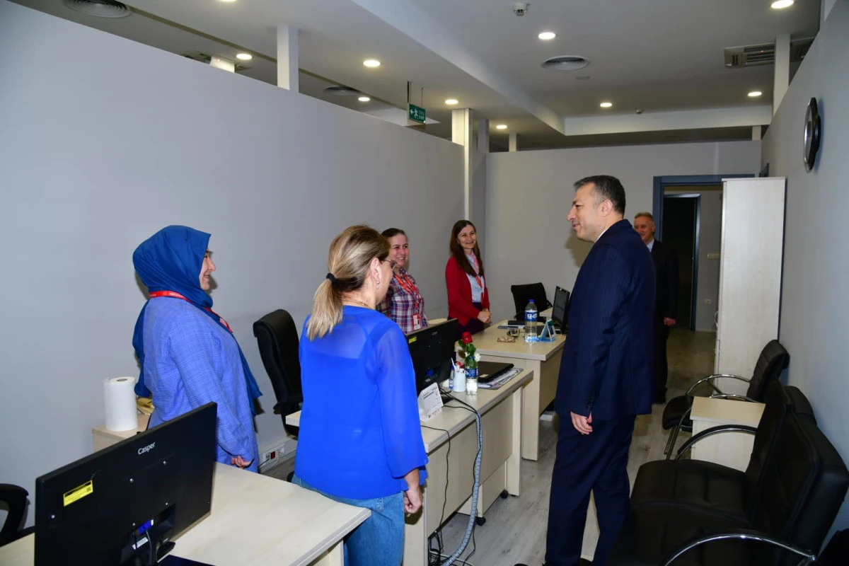 Vali Şahin sağlık merkezindeki &ccedil;alışmaları yerinde inceledi