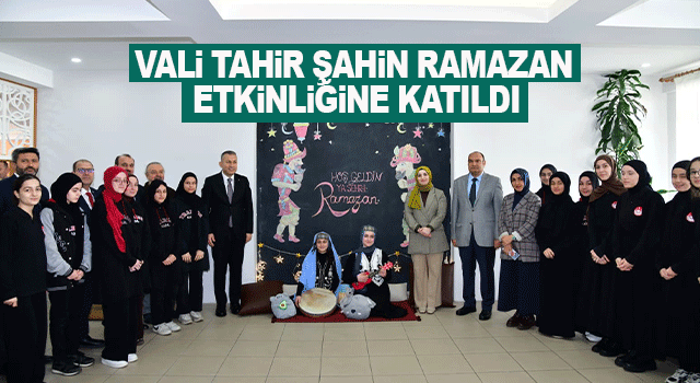 Vali Tahir Şahin, Trabzon&rsquo;da d&uuml;zenlenen &ldquo;Maarifin Kalbinde Ramazan&rdquo; programında &ouml;ğrencilerle buluştu