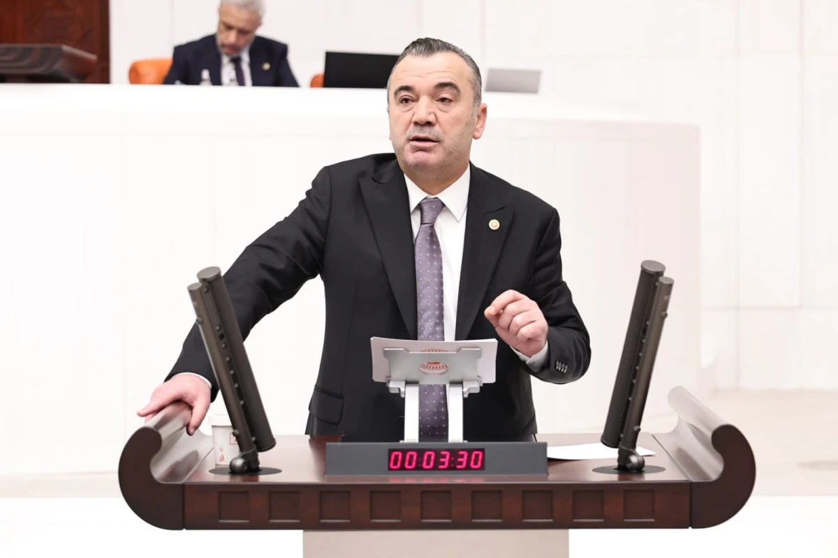 Yavuz Aydın’dan Ulaştırma Bakanlığına sert demir yolu eleştirisi: “Trabzon’un bekleyişi artık tahammül sınırını aştı”