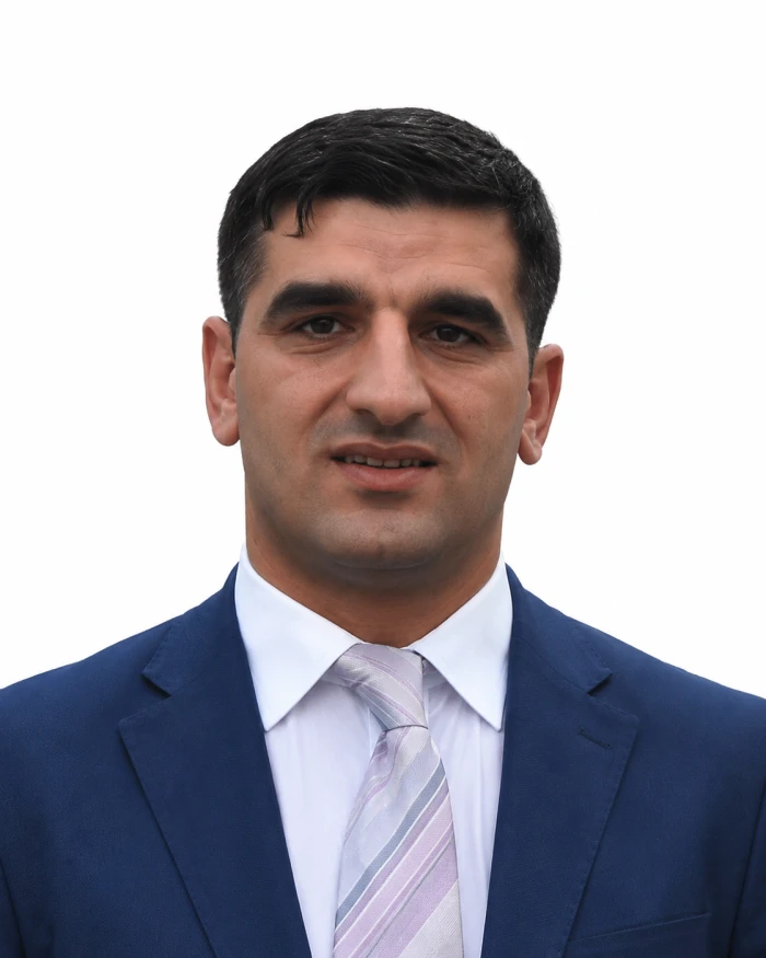Mustafa Şent&uuml;rk